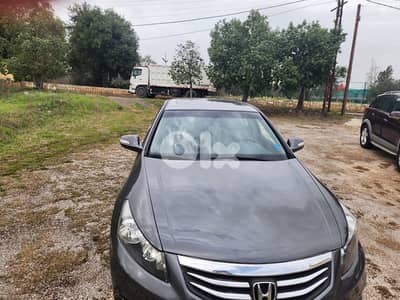 Honda Accord 2011