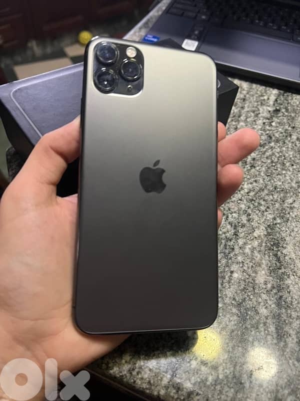 iPhone 11 pro max 256gb 1