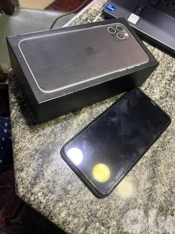 iPhone 11 pro max 256gb 2