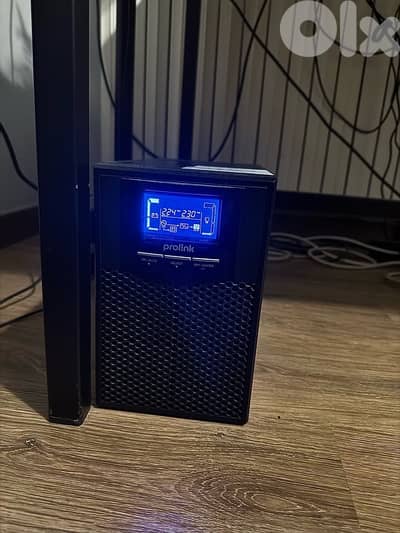 LIKE NEW 1000VA Online UPS PROLINK