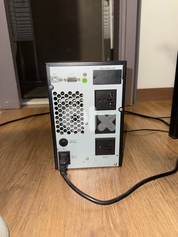 LIKE NEW 1000VA Online UPS PROLINK 2