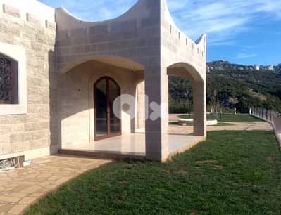 For Sale – Exceptional Villa in Ajaltoun ~ WA
