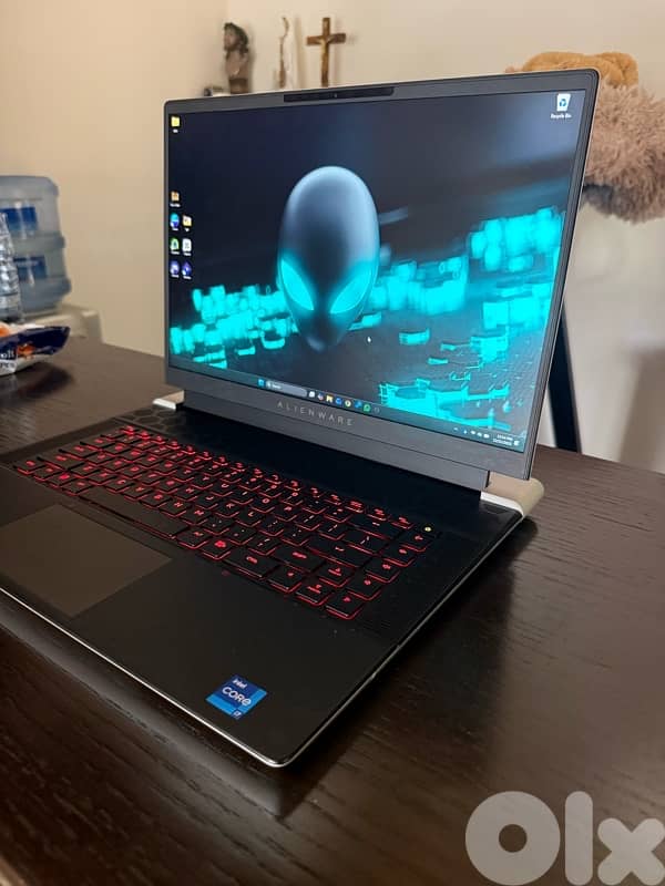 ALIENWARE X16 Used Like New !! 2