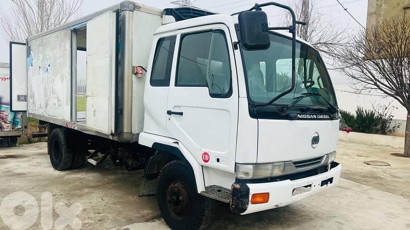 Nissan UD 6