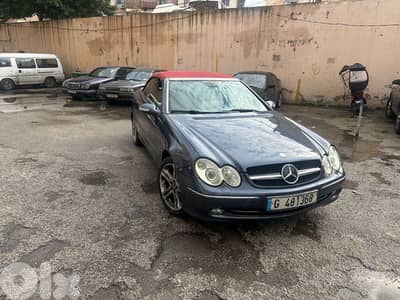 Mercedes-Benz CLK-Class 2005