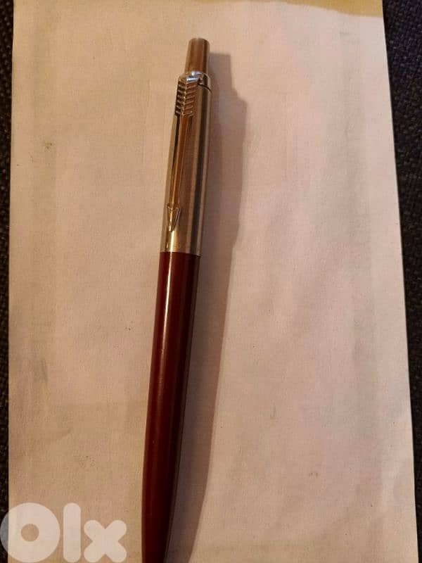 two vintage parker 2