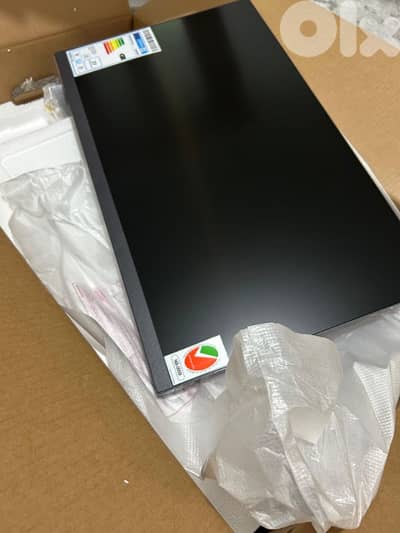 Screen LG ULTRAGEAR 24GS50F	24" FHD		180HZ	1 MS