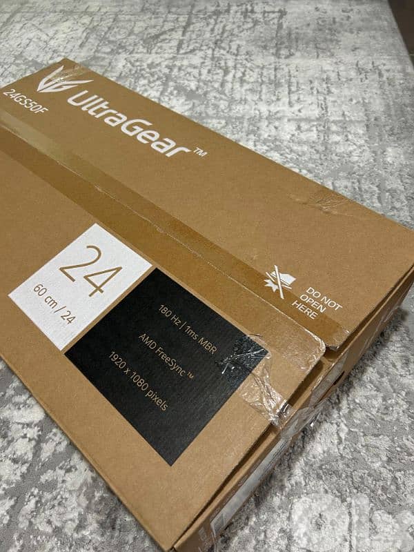 Screen LG ULTRAGEAR 24GS50F	24" FHD		180HZ	1 MS 2