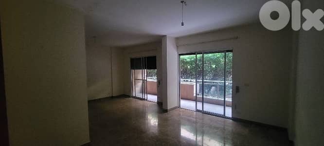 Apartment For Sale in Koreitem