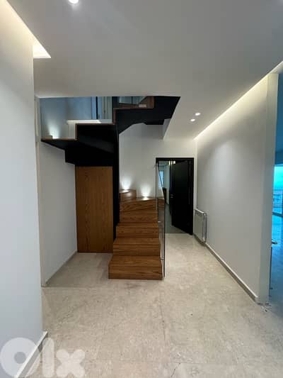 Apartment for rent 450 m