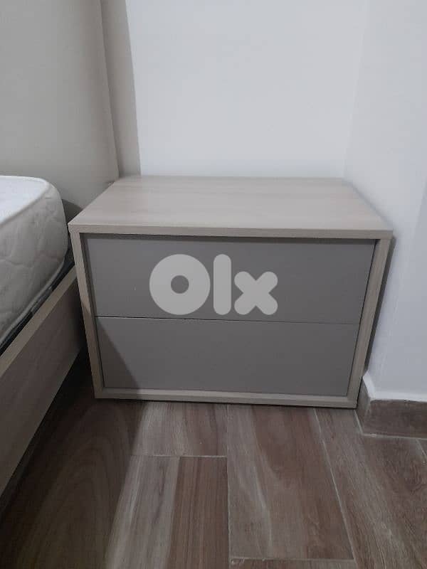 Full Bedroom 8 items 1