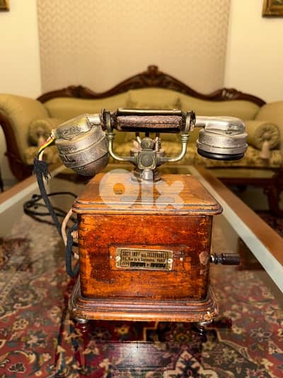 1910 antique phone