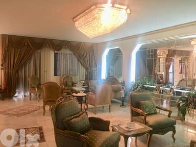 Luxury Apartment in Tariq el Jdeideh - Full Floor