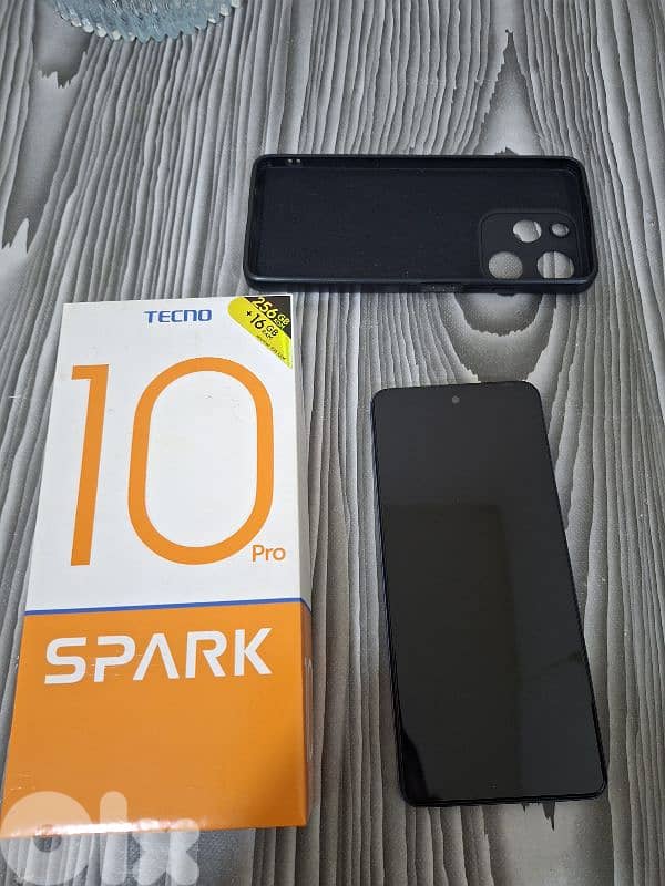 spark 10 pro 256gb 16 ram 1
