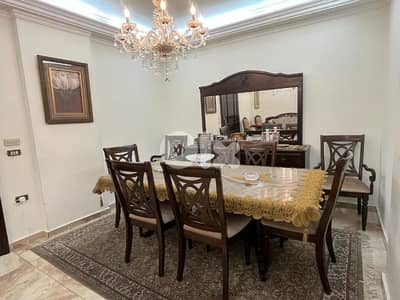 Salon plus Dining room plus Living Room