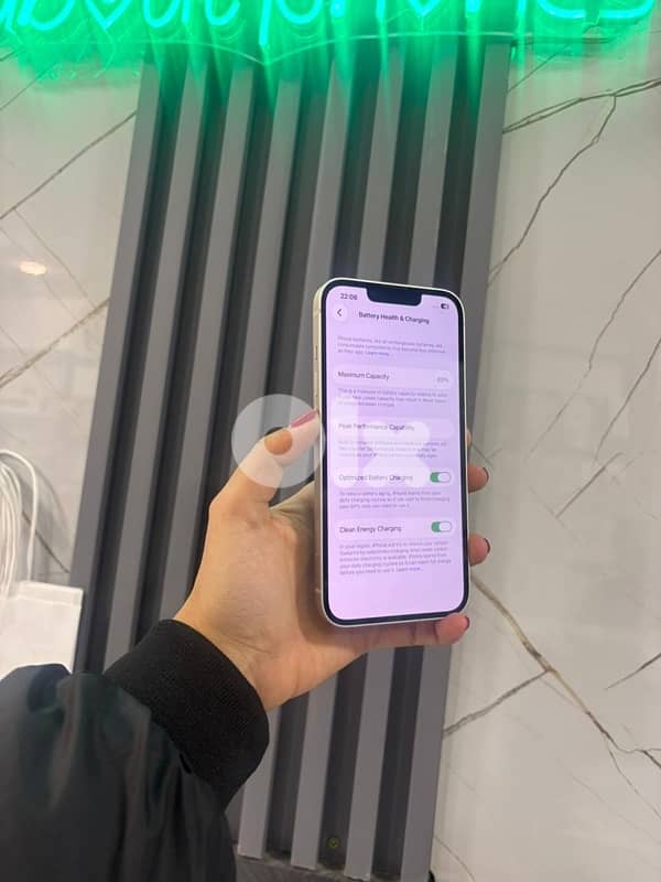 iphone 13 256 gb like new 2