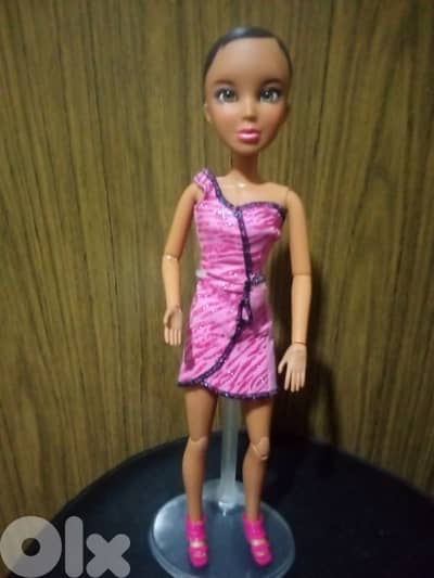 LIV Mattel Articulated as new dressed doll+shoes, without Wig=20$