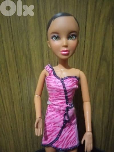 LIV Mattel Articulated as new dressed doll+shoes, without Wig=20$