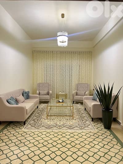 صالون كامل ٤ قطع للبيع