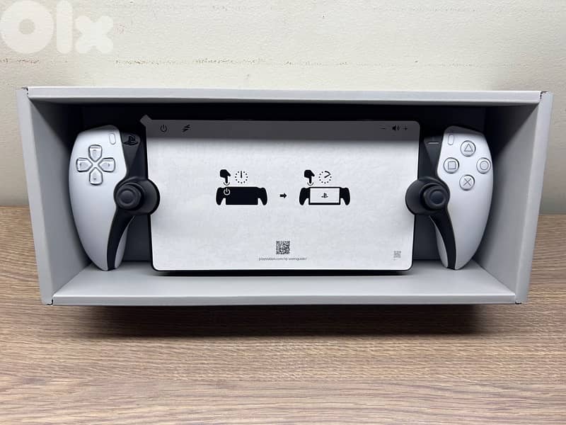 PlayStation portal like new 1