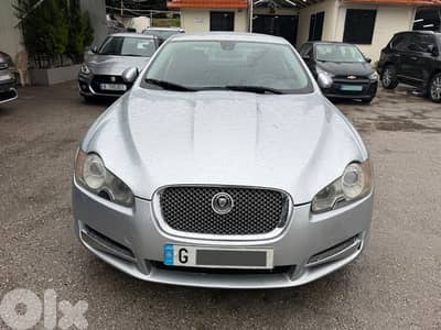 Jaguar XF  3.0 model 2010 from company Lebanon !!!