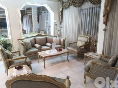 Luxury Gold-Gilded Royal Salon Set for Sale (Excellent Condition)