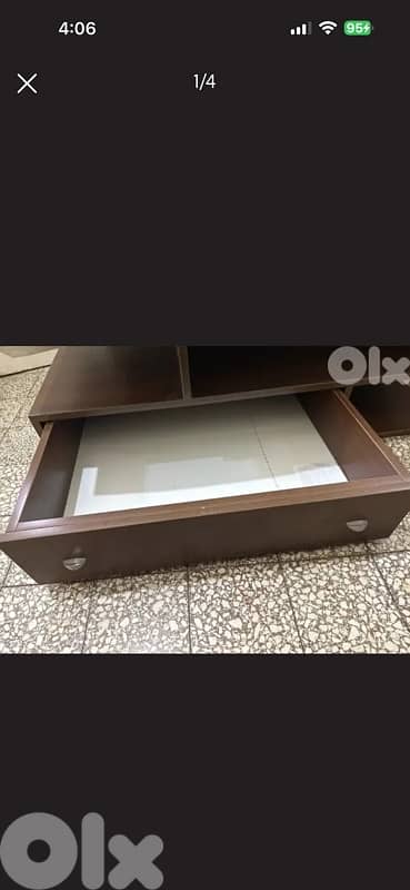 Living room middle table