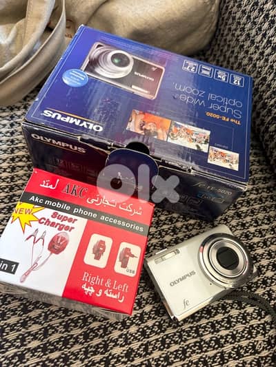 olympus fe-5020 12 MP camera