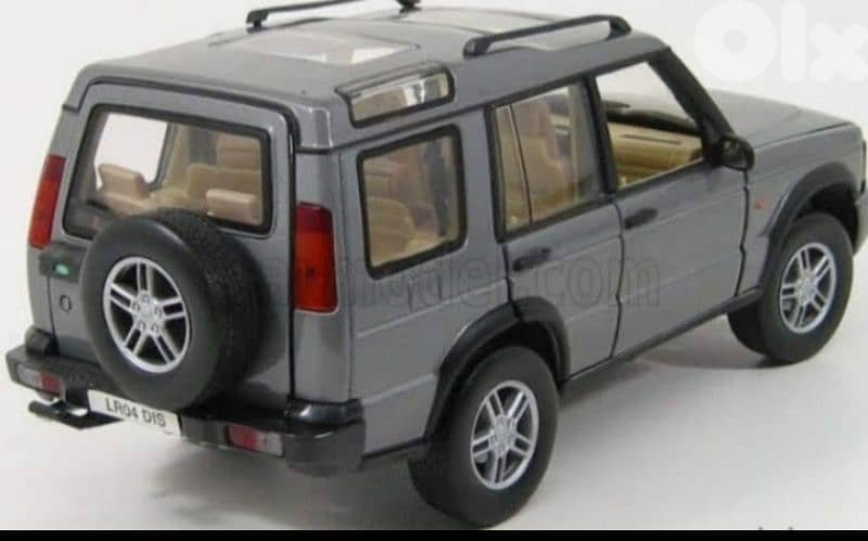 Land Rover Discovery diecast car model 1;18 2
