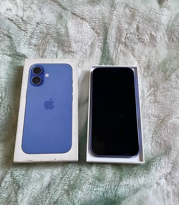 IPHONE 16 128g battary 90% 3