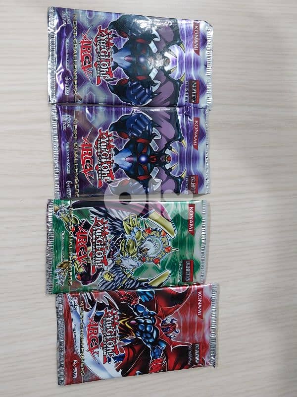 Yu Gi Oh suitcase cards 4