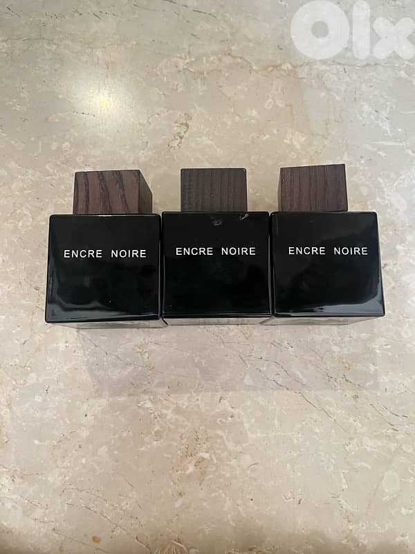 Encre noir perfume 2