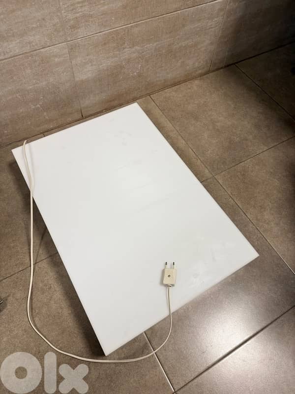 Tracing Light Table 1