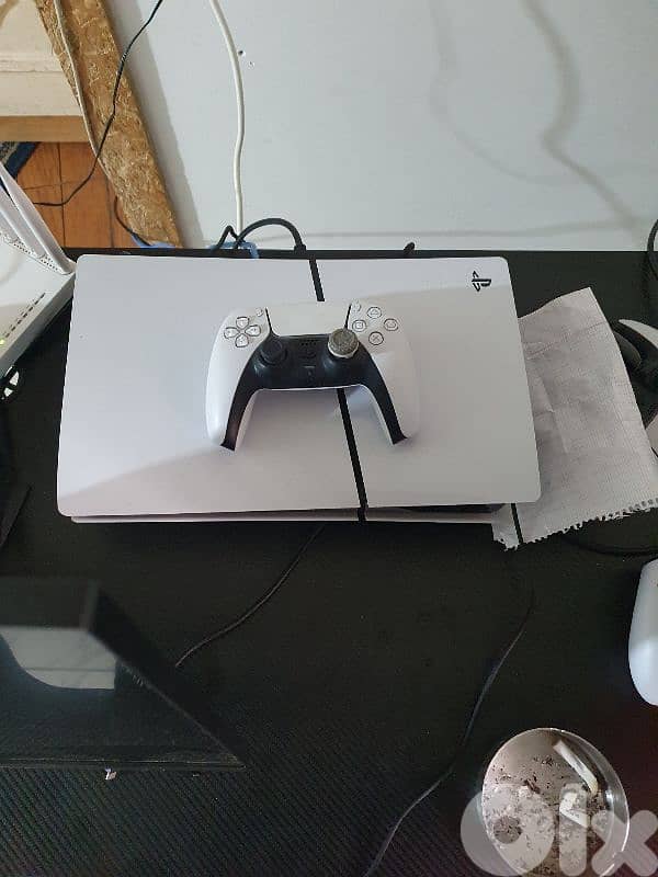 ps5 slim mint condition 2