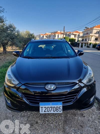 Hyundai Tucson Limited 2014 – 4WD | One Owner | Excellent Condition