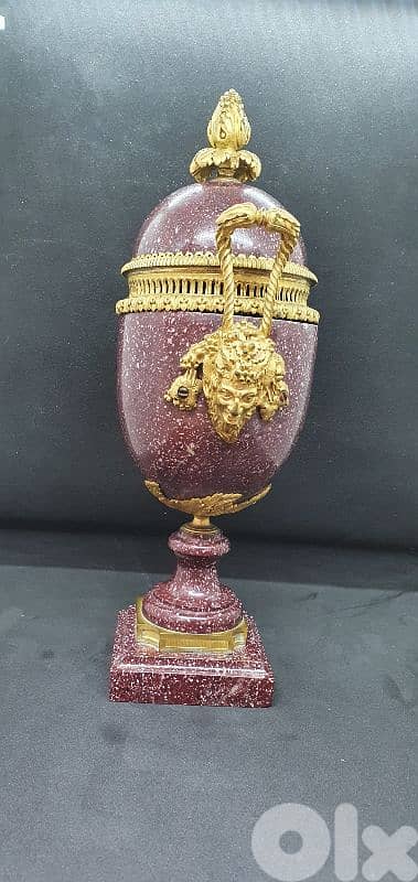 Prophyry set Antique 5