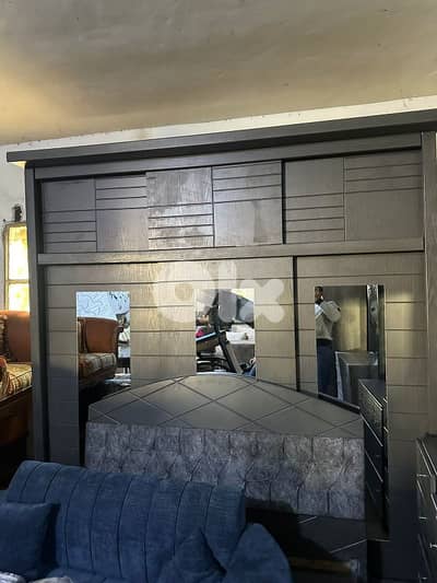 اوضة نوم شغل توصاية سحاب طابقين كتير مرتبة ونظيفة