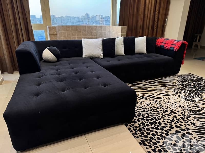 Custom-Made Luxury Black King-Size L-Shape Sofa | Like New 4
