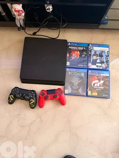 PS4 + Joysticks + Games