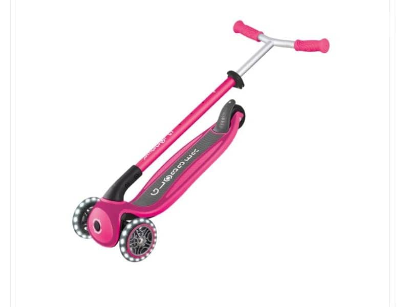 Globber Master Lights 3-wheel light-up Pink Scooter- foldable - l 1