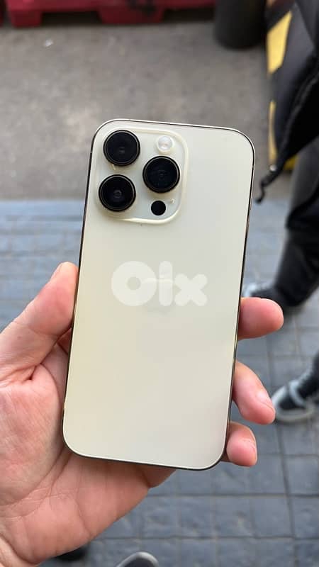 iPhone 14 Pro 512 Gold 2