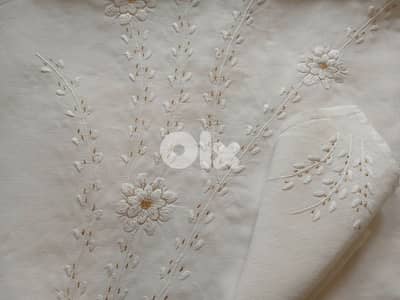 ٤ شراشف كتان رجراج تطريز يد شغل راهبات مع محارم