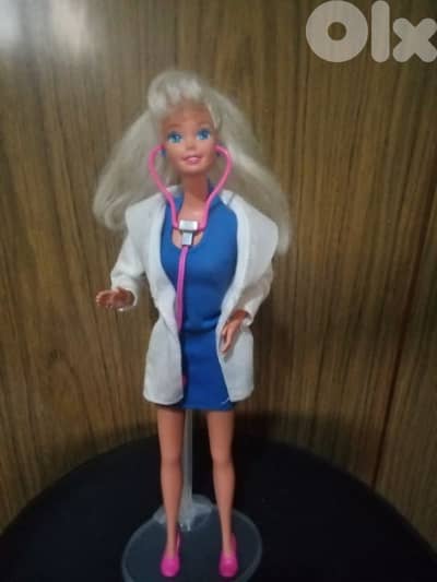 DOCTOR Barbie Mattel 1994 rare vintage Heart Beat mechanism great doll