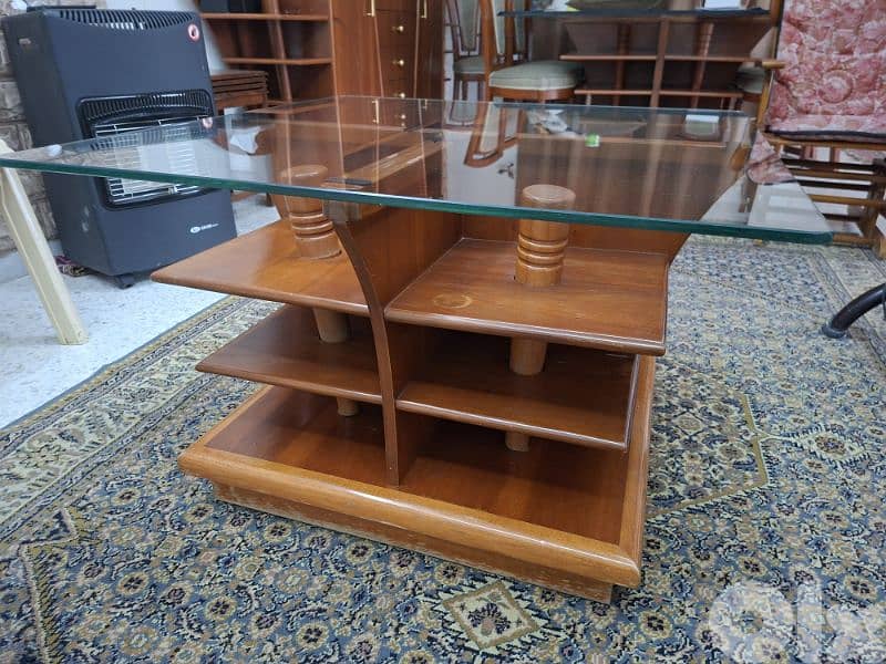 Excellent Full Dining Room 7