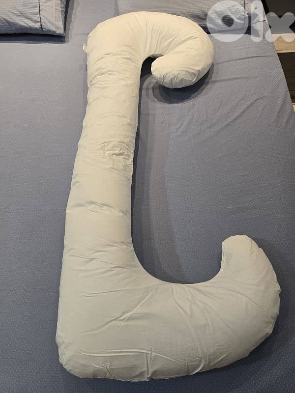 pregnancy pillow 4