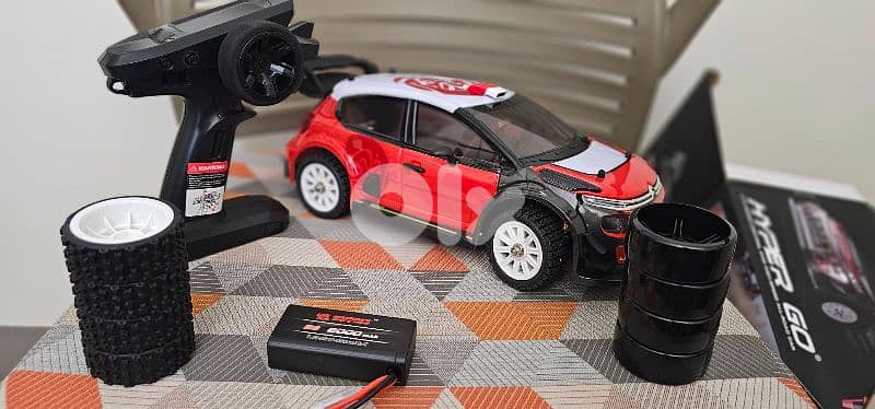 RC 1:14 Drift Car with Gyro 4