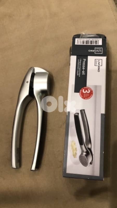 German Garlic Press 3