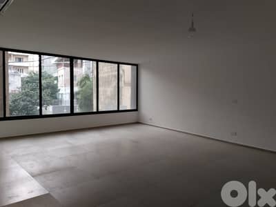 شقة للايجار في الاشرفية Apartment for rent in Achrafieh