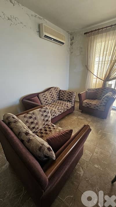 ٣ كنبيات للصالون