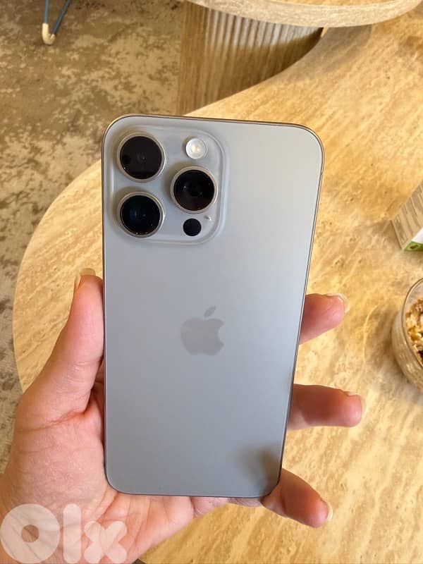 iPhone 15 Pro max 256GB 5